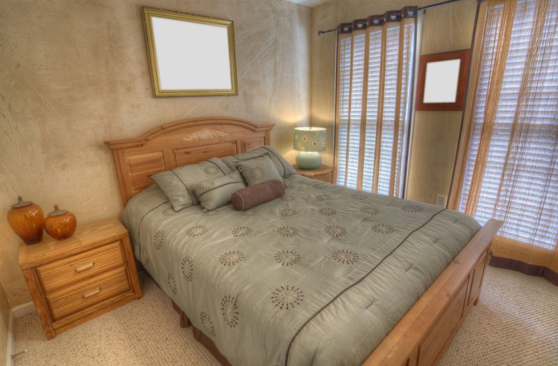 Wood Grain Faux Painting